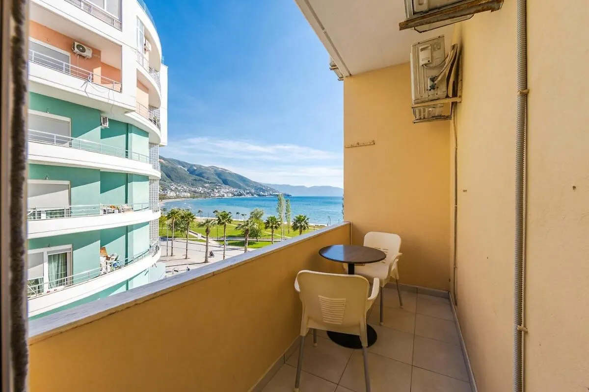 Sun & Sea 1Br Apartment Vlorë 0*,