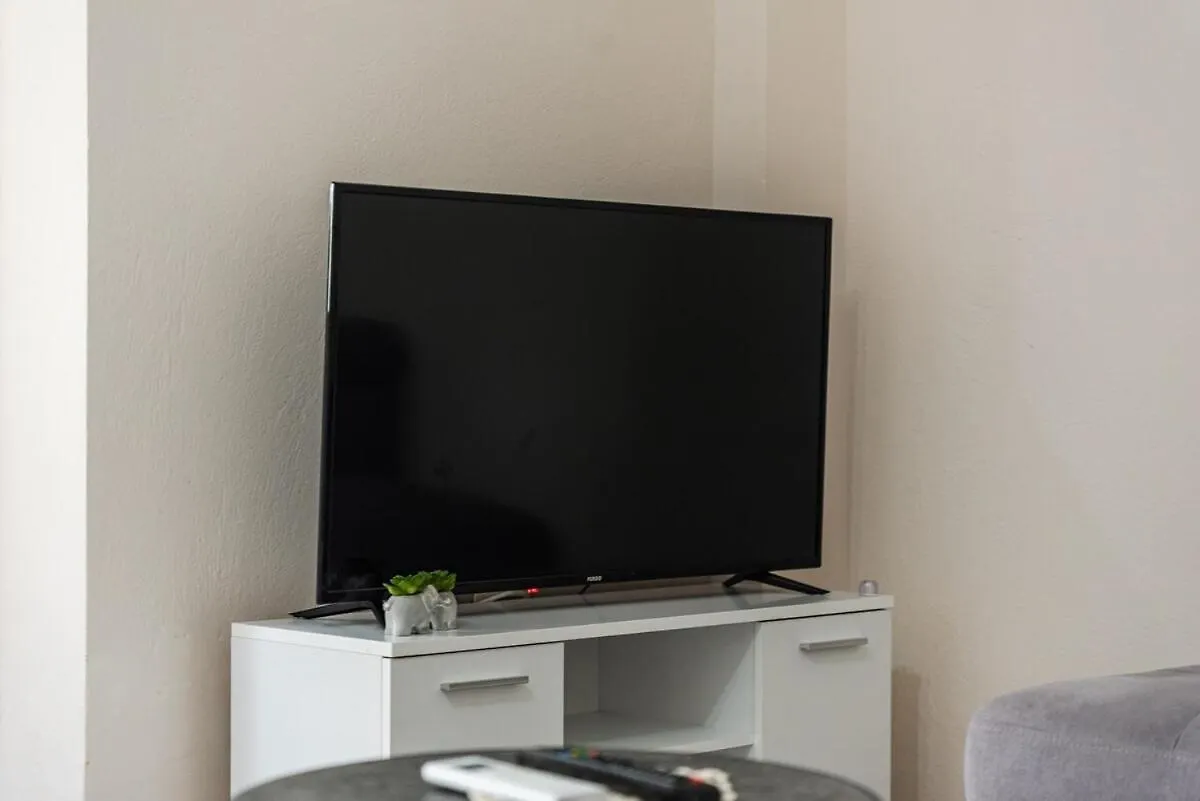 Sun & Sea 1Br Apartment Vlorë
